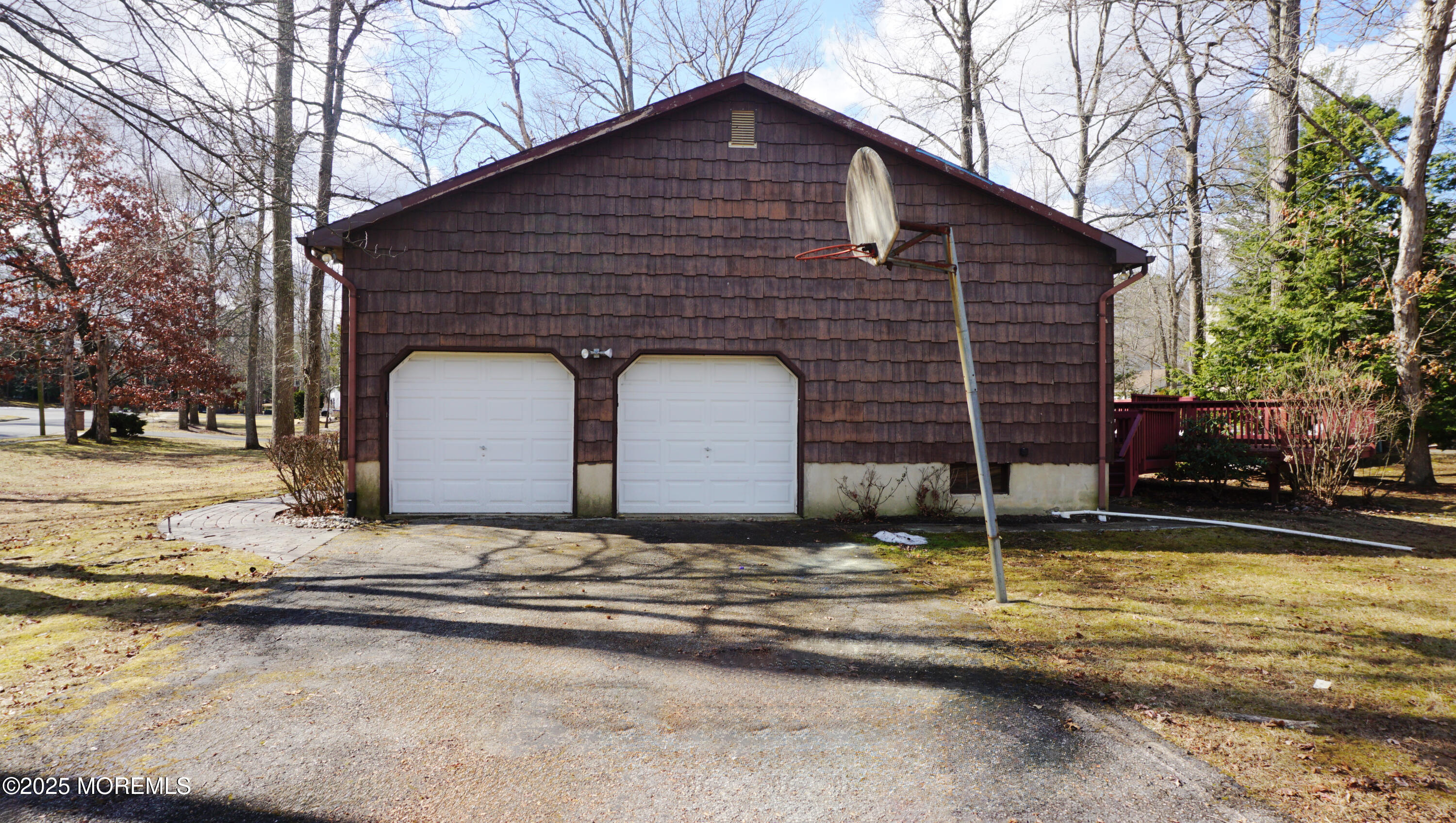 1 Richard Court, Manalapan, New Jersey image 32