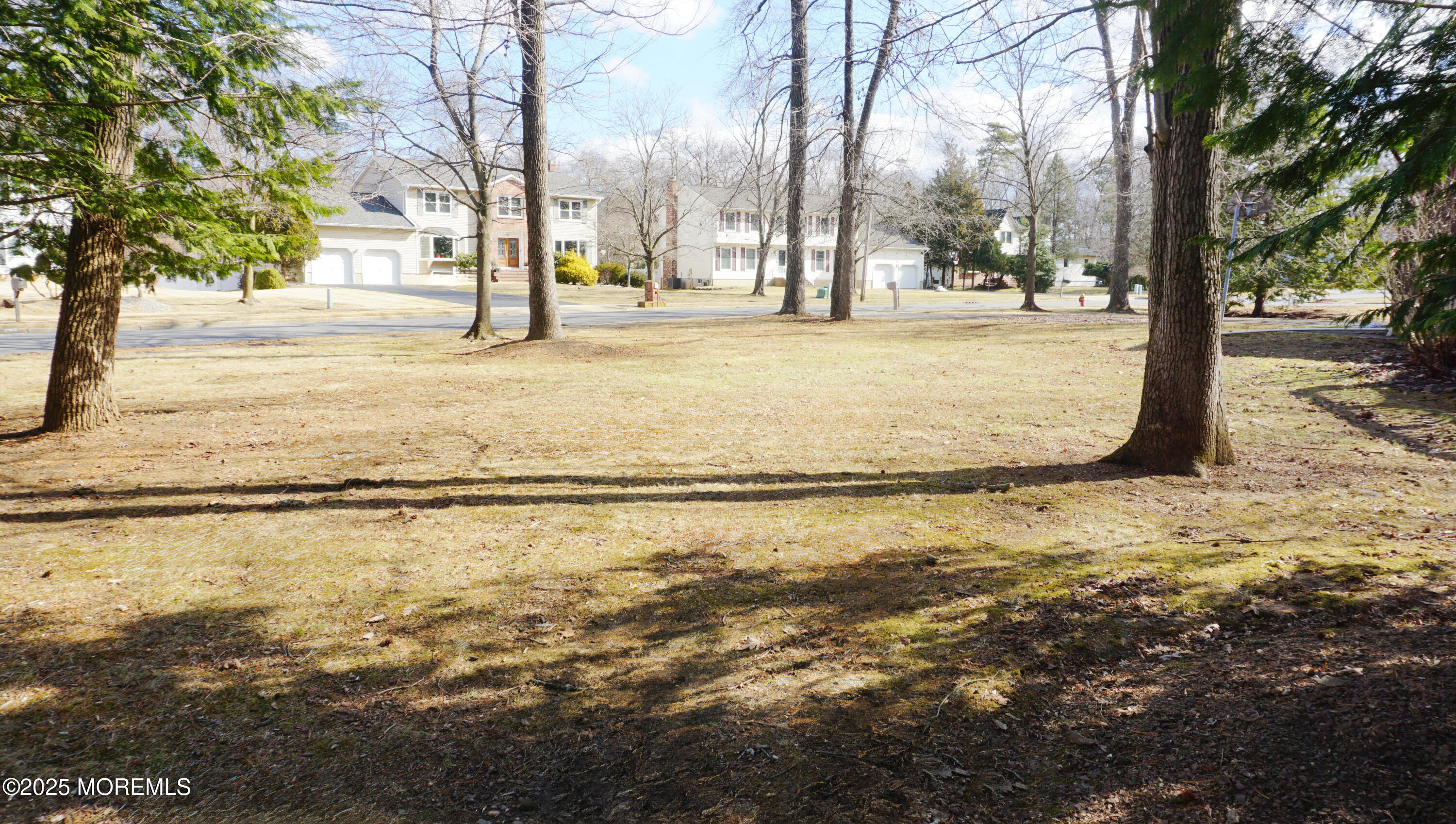 1 Richard Court, Manalapan, New Jersey image 35