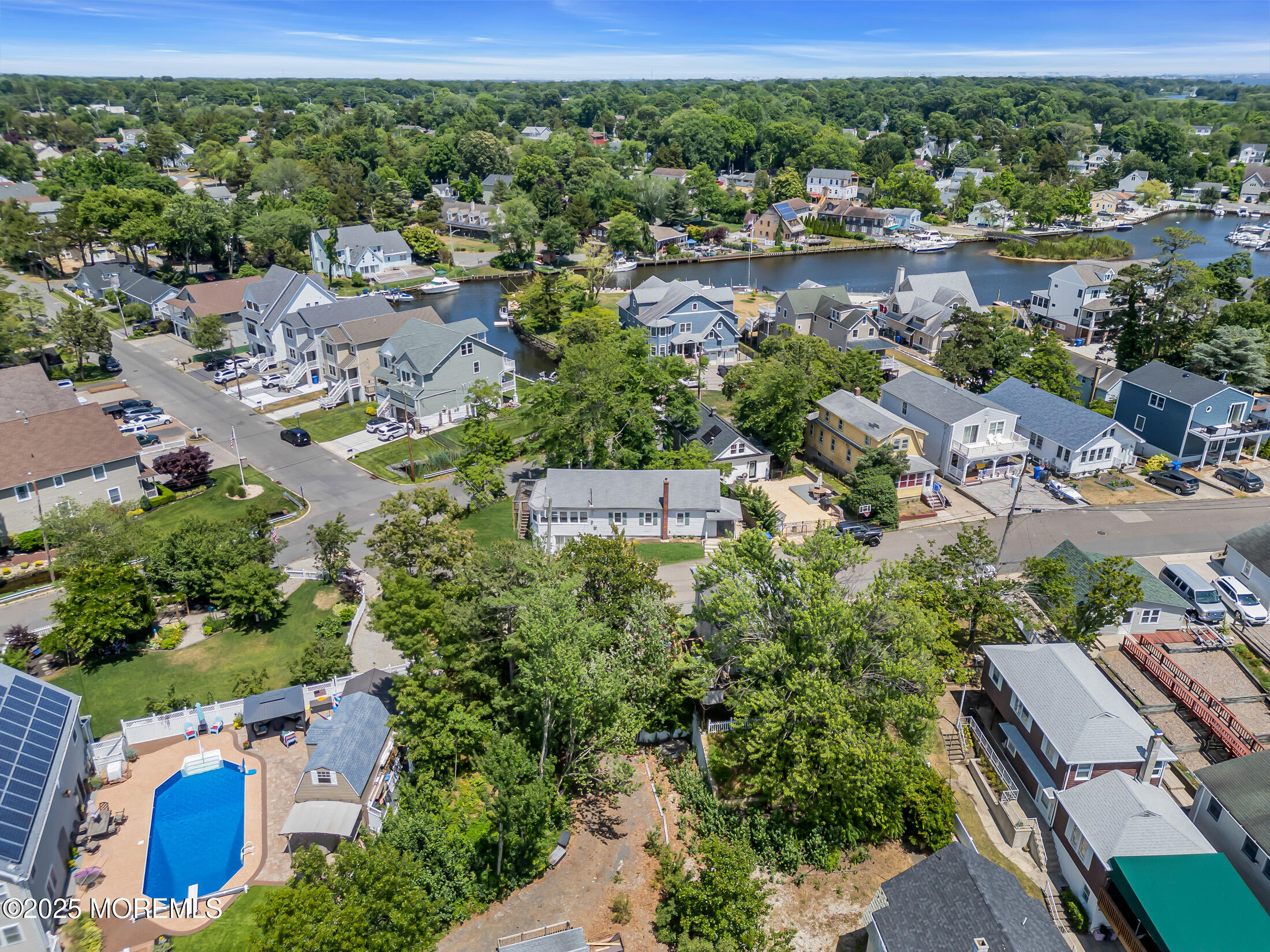 1403 Summit Avenue, Toms River, New Jersey image 13