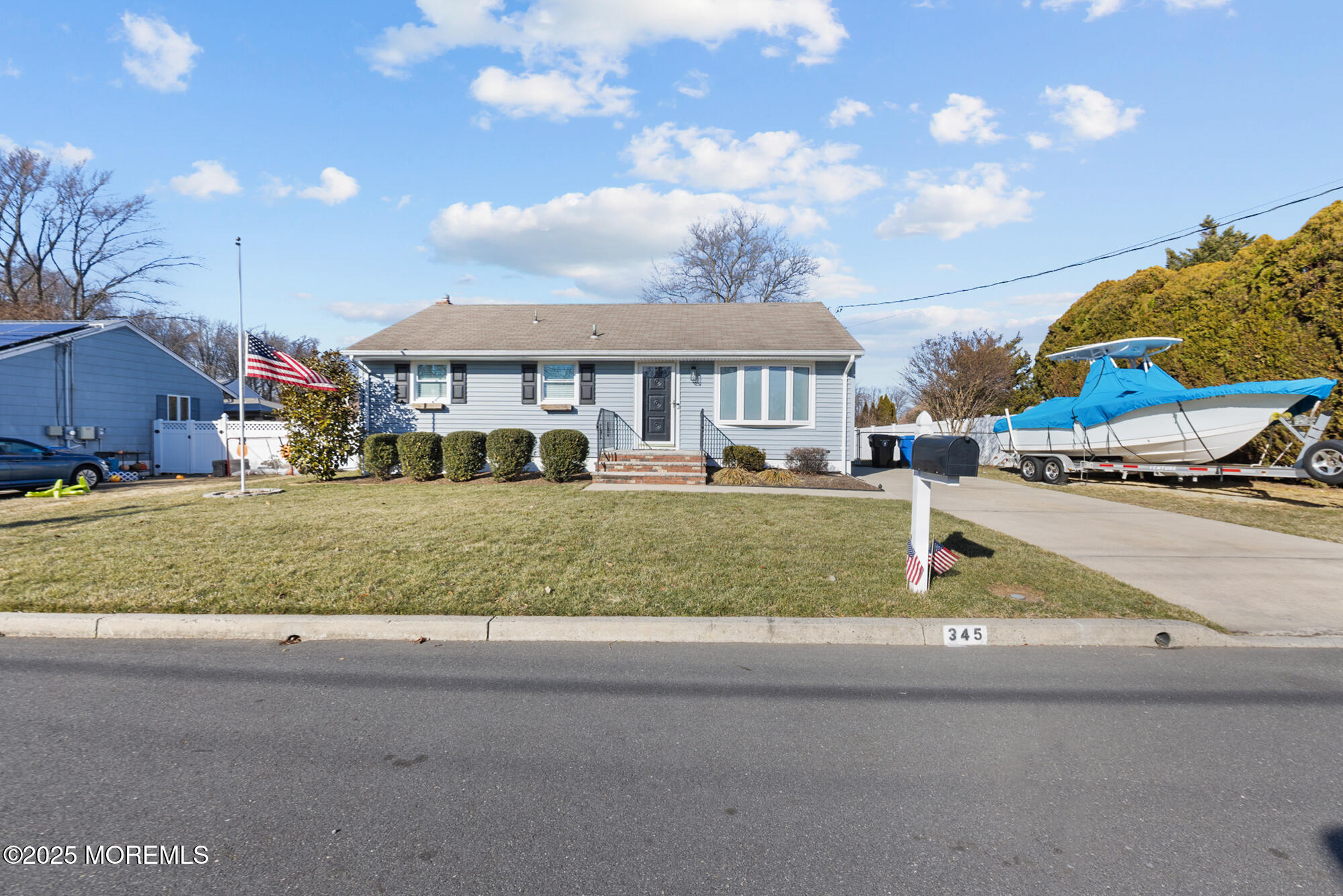 345 Oakland Avenue, Belford, New Jersey image 1