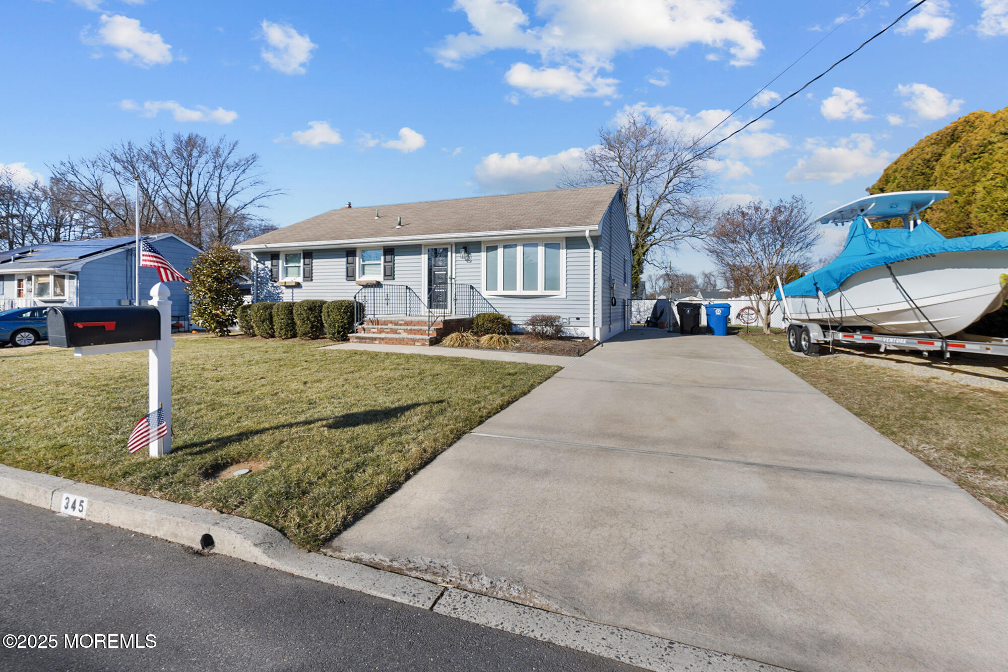 345 Oakland Avenue, Belford, New Jersey image 2