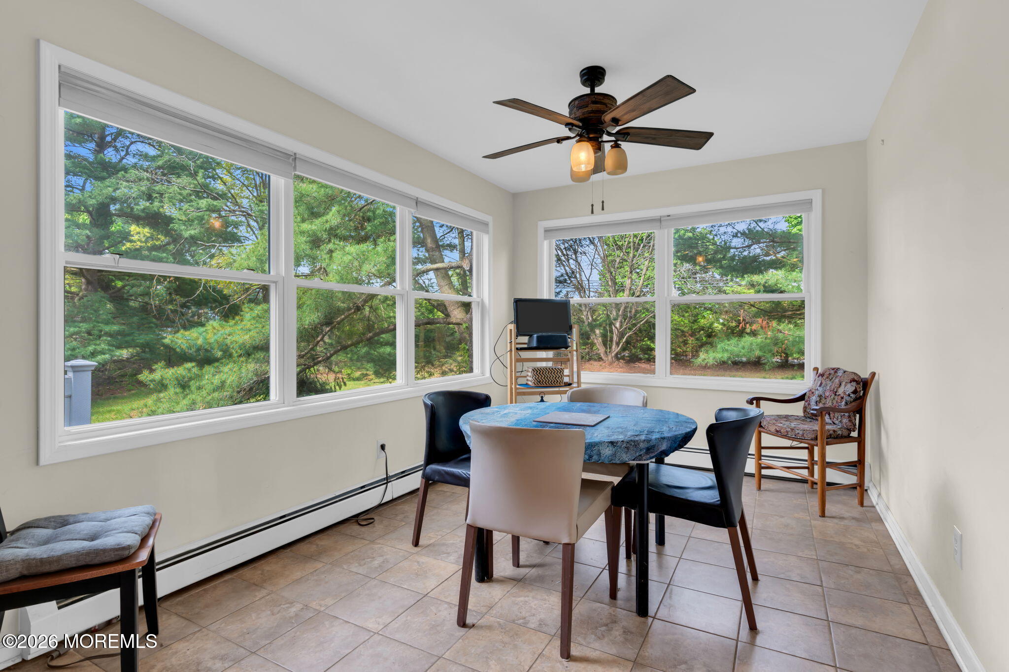 Manalapan, New Jersey, 07726, United States, 4 Bedrooms Bedrooms, ,3 BathroomsBathrooms,Residential,Active,2043801