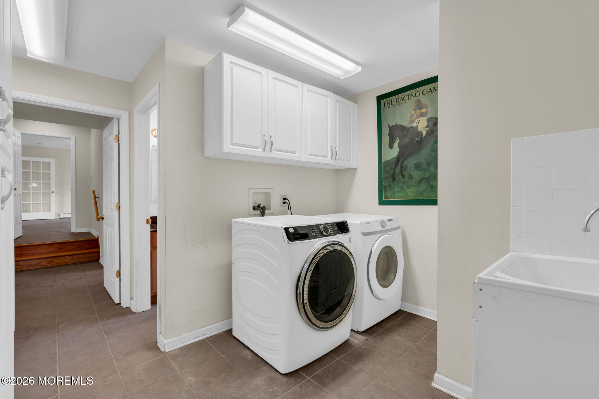 Manalapan, New Jersey, 07726, United States, 4 Bedrooms Bedrooms, ,3 BathroomsBathrooms,Residential,Active,2043801