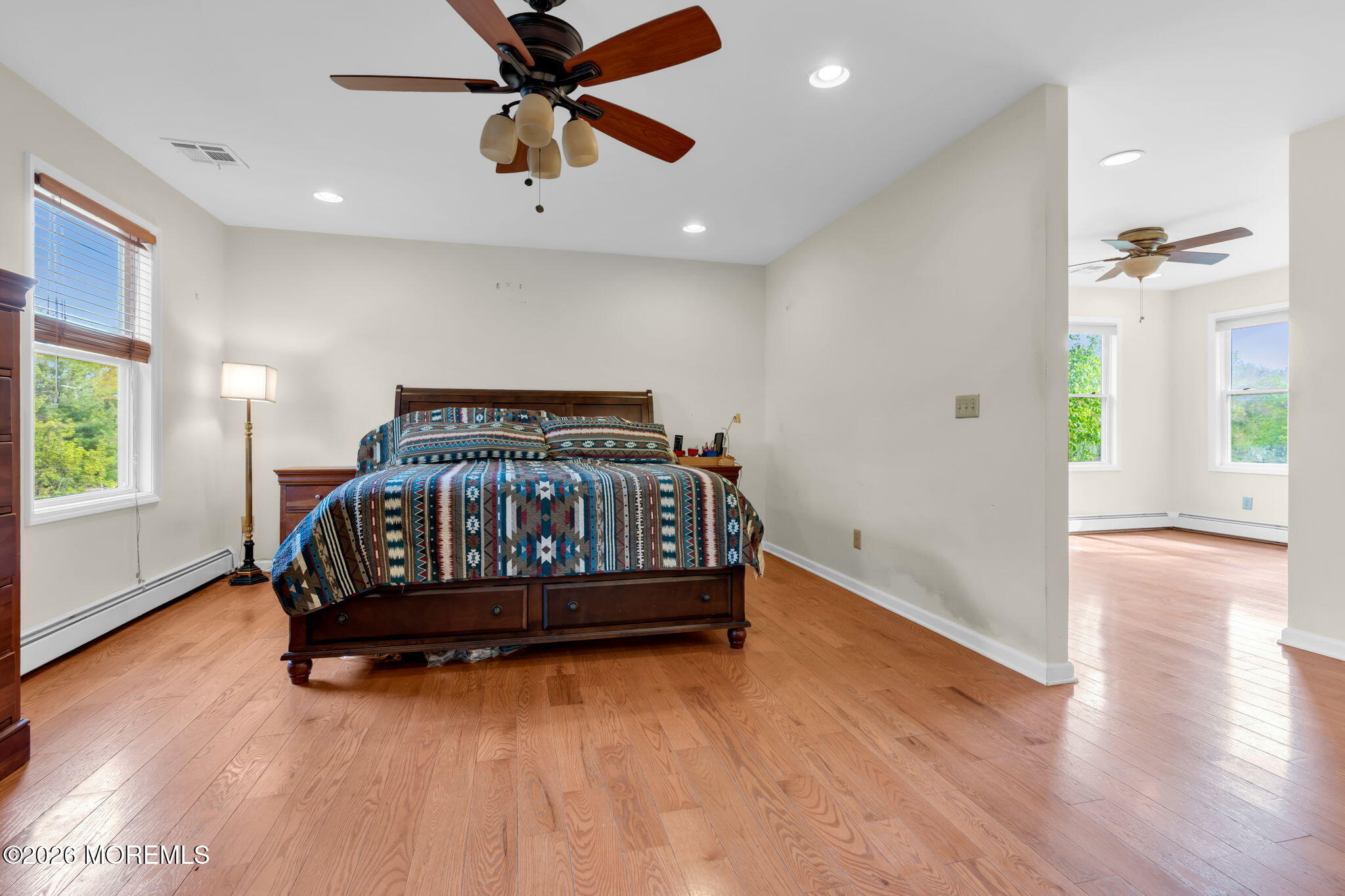 Manalapan, New Jersey, 07726, United States, 4 Bedrooms Bedrooms, ,3 BathroomsBathrooms,Residential,Active,2043801