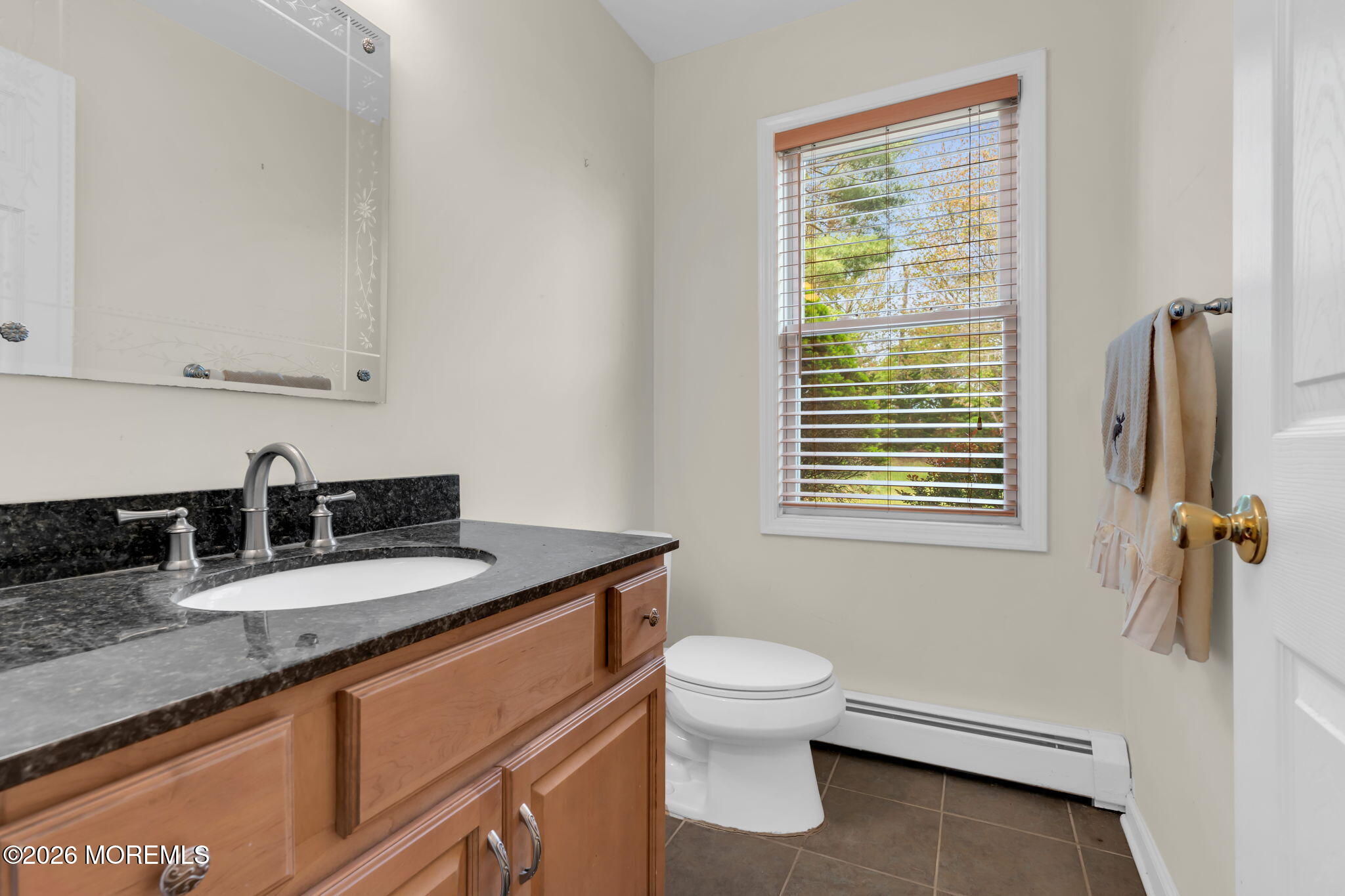 Manalapan, New Jersey, 07726, United States, 4 Bedrooms Bedrooms, ,3 BathroomsBathrooms,Residential,Active,2043801