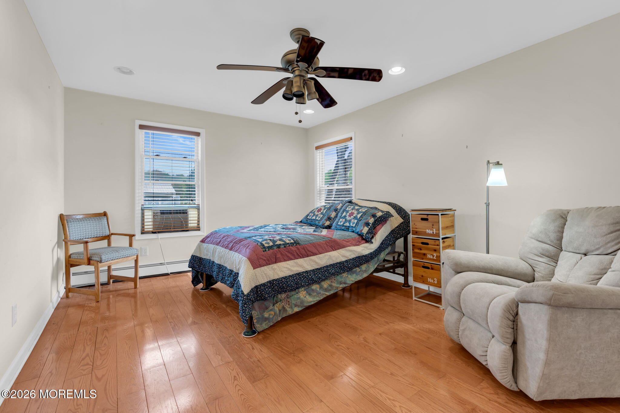 Manalapan, New Jersey, 07726, United States, 4 Bedrooms Bedrooms, ,3 BathroomsBathrooms,Residential,Active,2043801