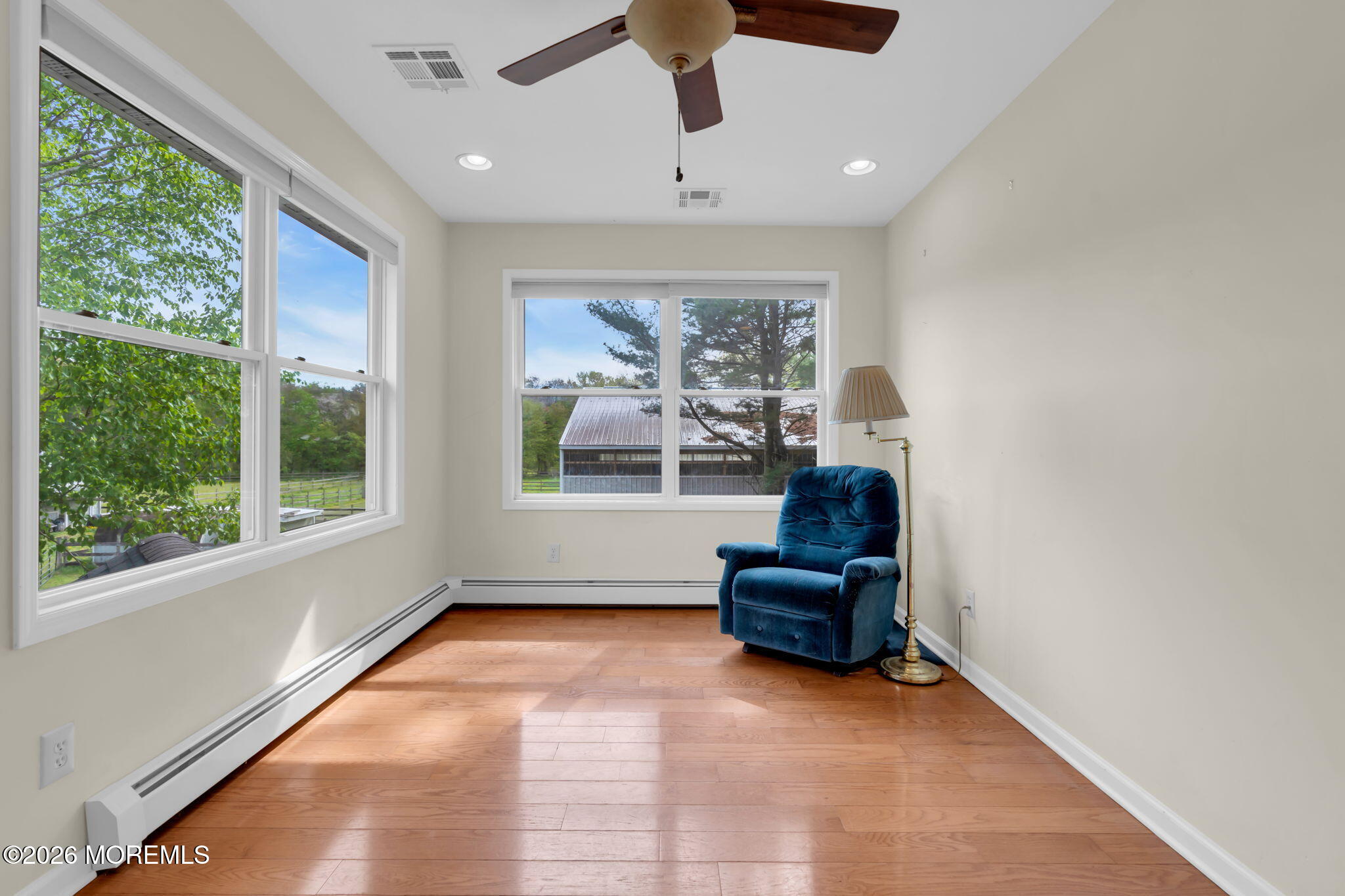Manalapan, New Jersey, 07726, United States, 4 Bedrooms Bedrooms, ,3 BathroomsBathrooms,Residential,Active,2043801
