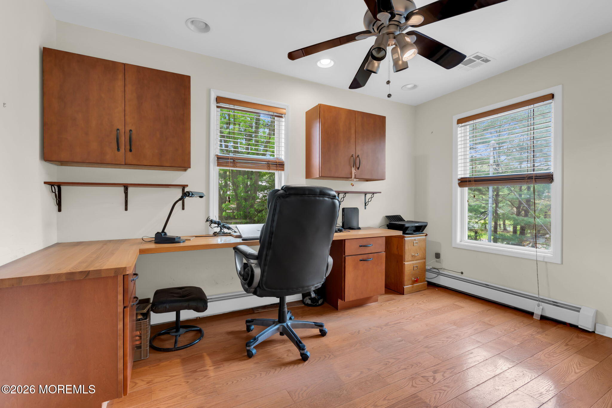 Manalapan, New Jersey, 07726, United States, 4 Bedrooms Bedrooms, ,3 BathroomsBathrooms,Residential,Active,2043801