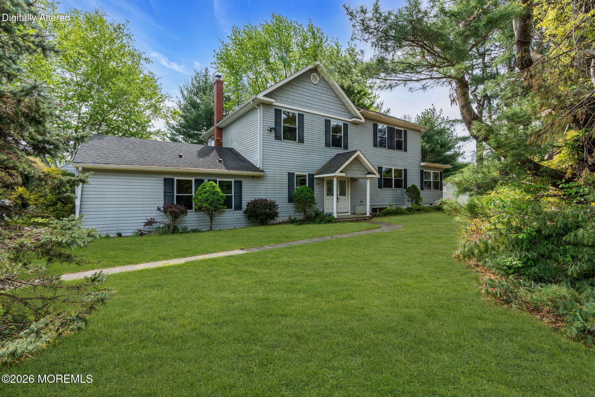 Manalapan, New Jersey, 07726, United States, 4 Bedrooms Bedrooms, ,3 BathroomsBathrooms,Residential,Active,2043801