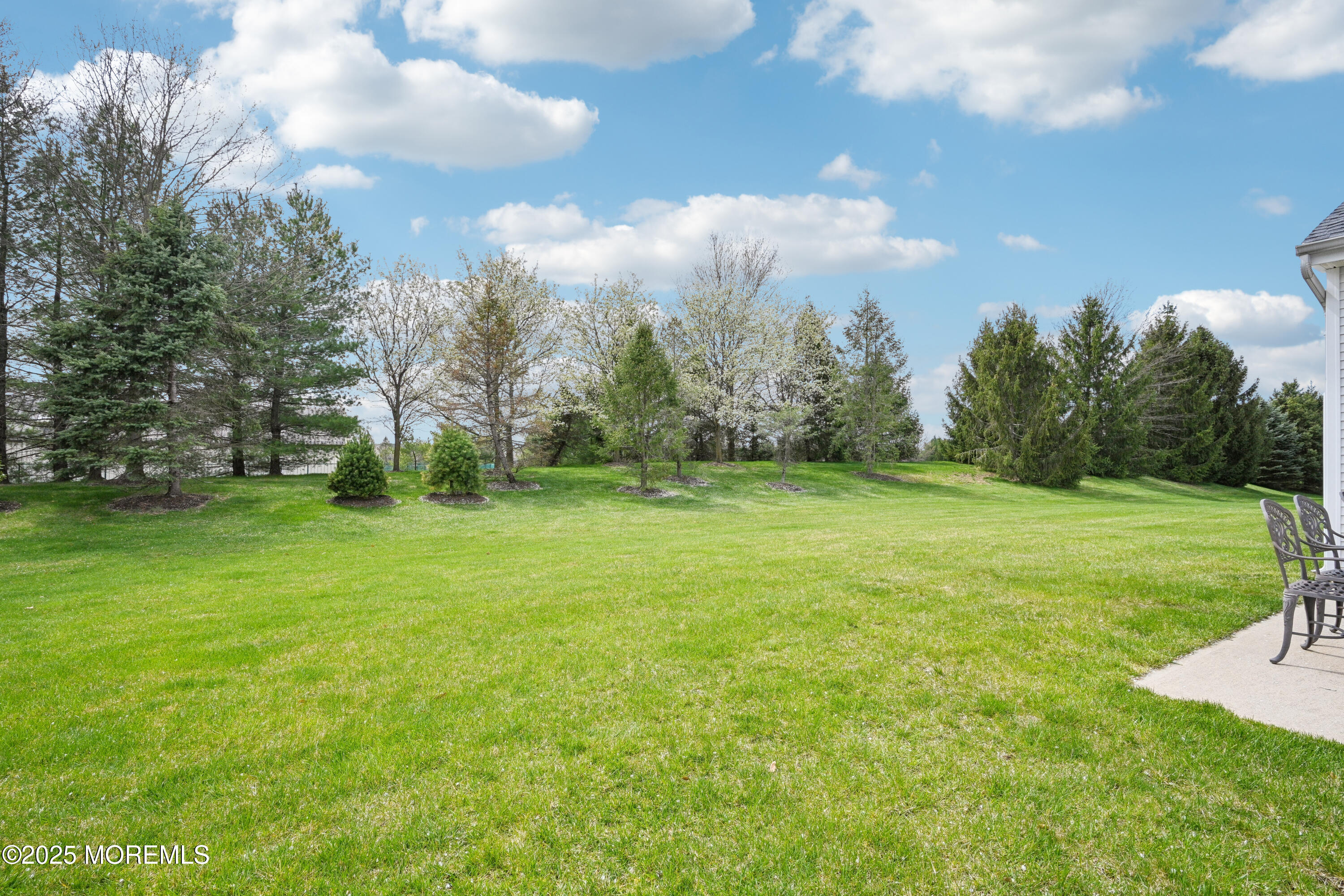 163 Minuteman Circle, Allentown, New Jersey image 6