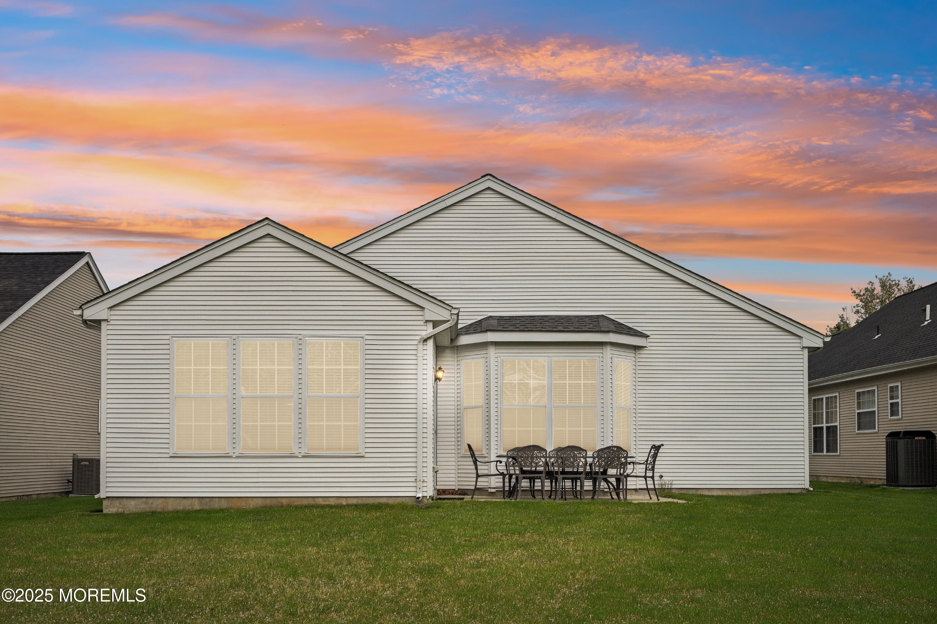 163 Minuteman Circle, Allentown, New Jersey image 7