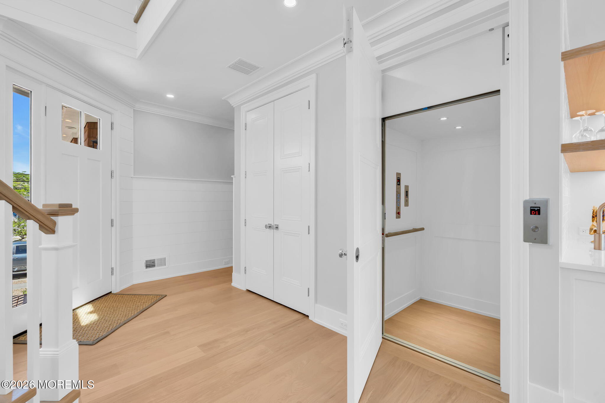 153 Pershing Boulevard