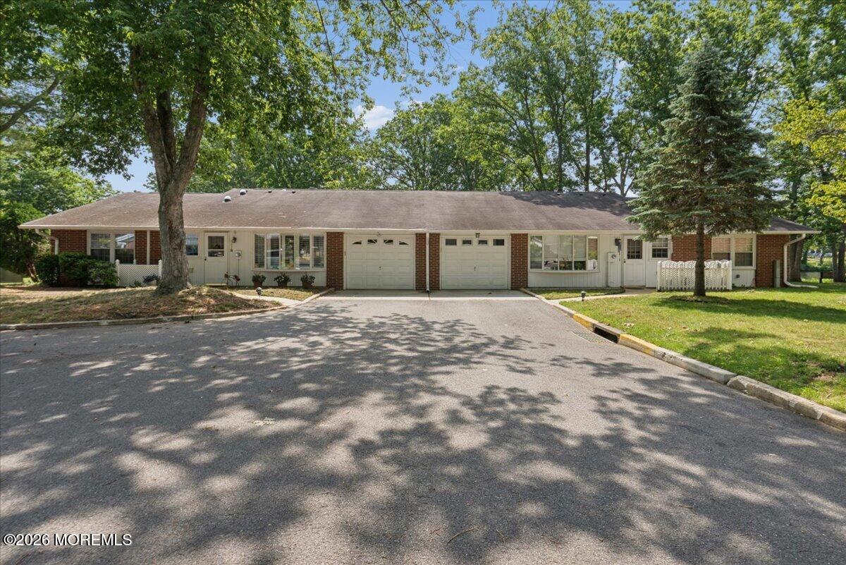 581 Lake Point Drive A