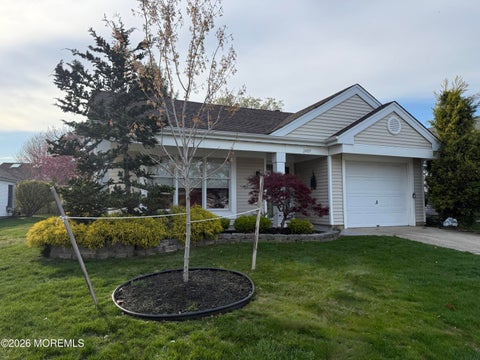 Homes For Rent - 2409 Coral Leaf Road<br/> Toms River, NJ 08755