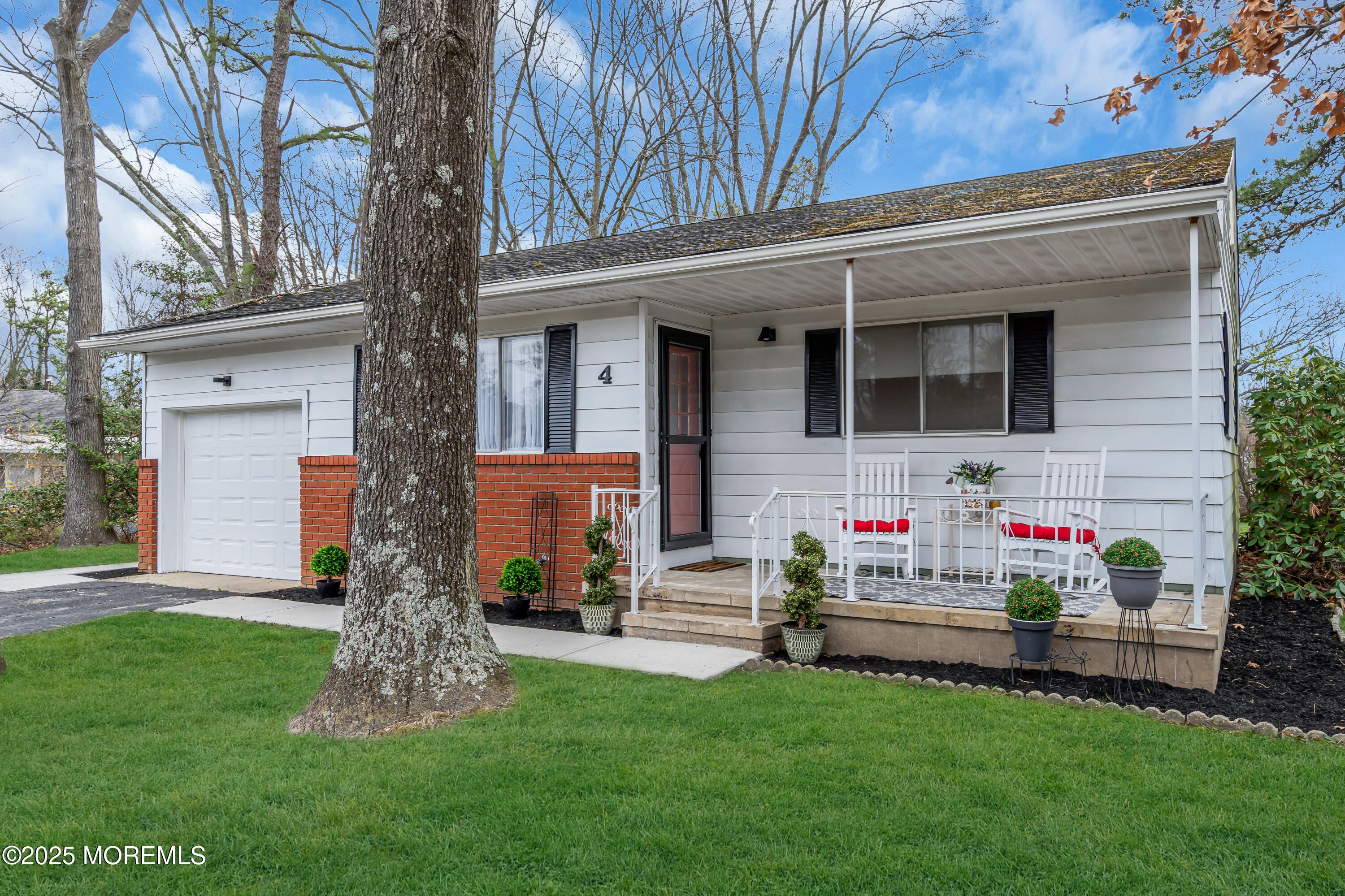 4 Washington Lane, Whiting, New Jersey image 1