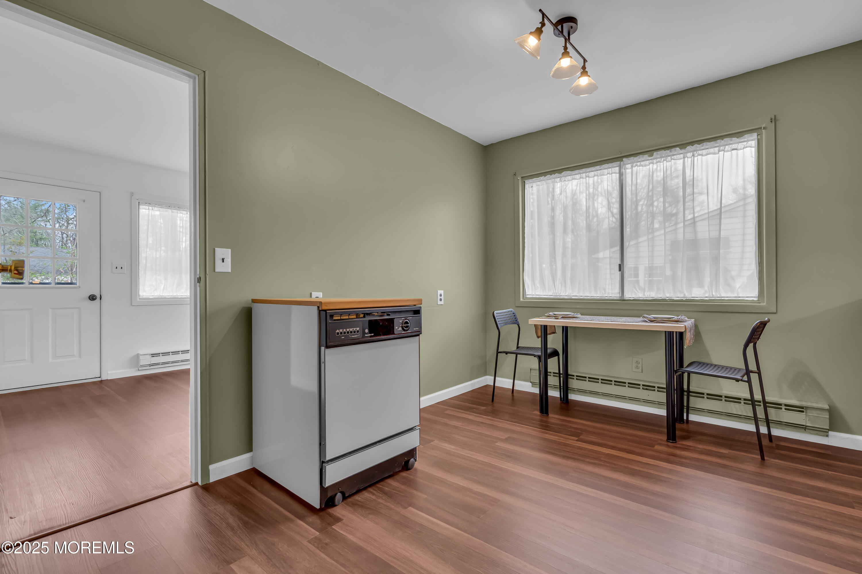 4 Washington Lane, Whiting, New Jersey image 12