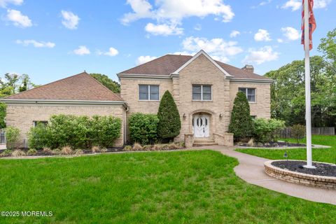 Homes For Sale - 696 Schoolhouse Lane<br/> Toms River, NJ 08753