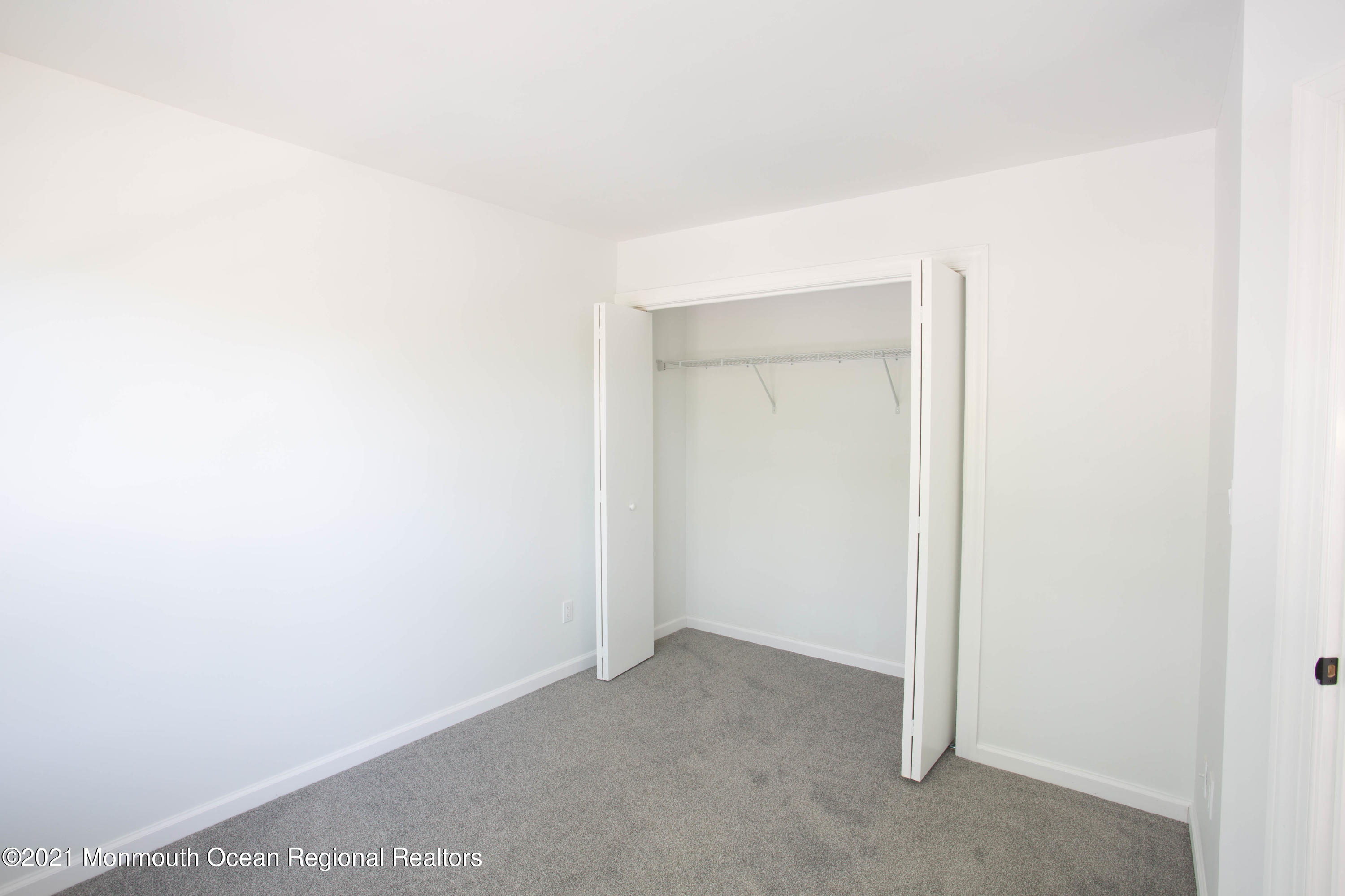 21 Karen Drive, Tinton Falls, New Jersey image 12