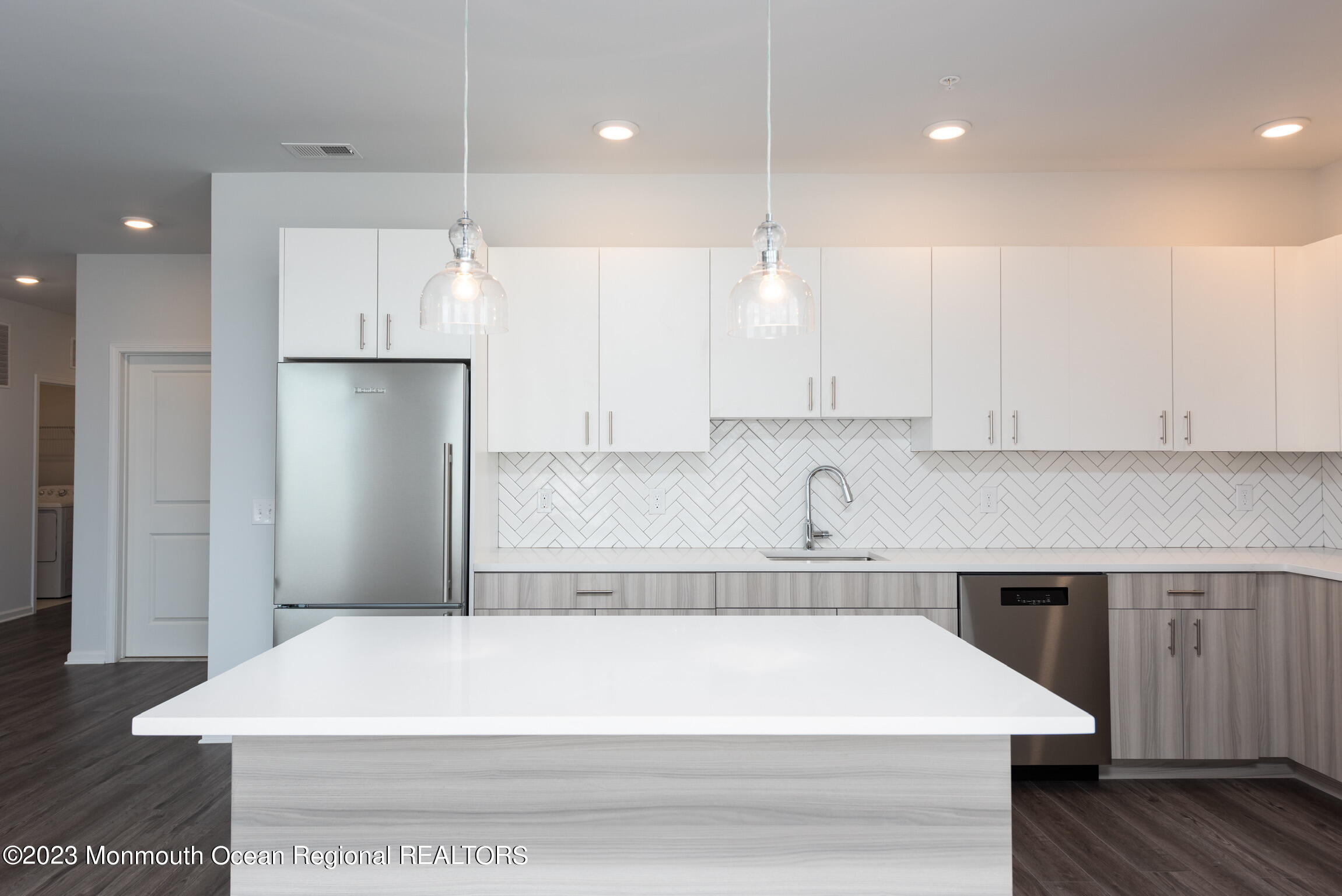 24 Mechanic Street 208