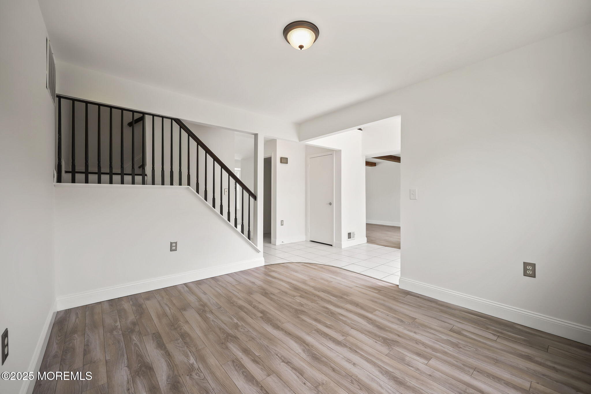 29 Silverbrooke Circle, Howell, New Jersey image 5