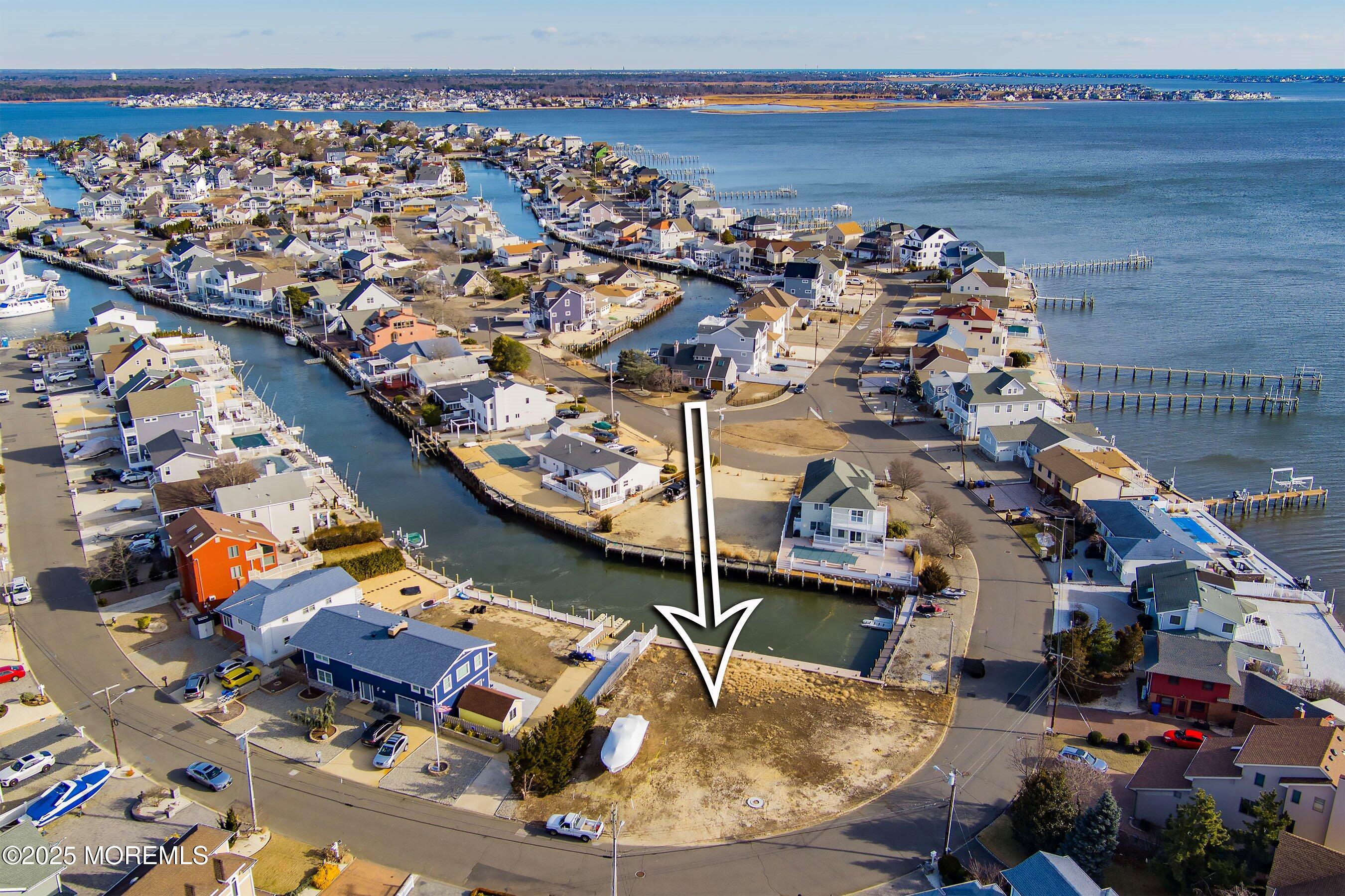 538 Bayview Drive, Toms River, New Jersey image 16