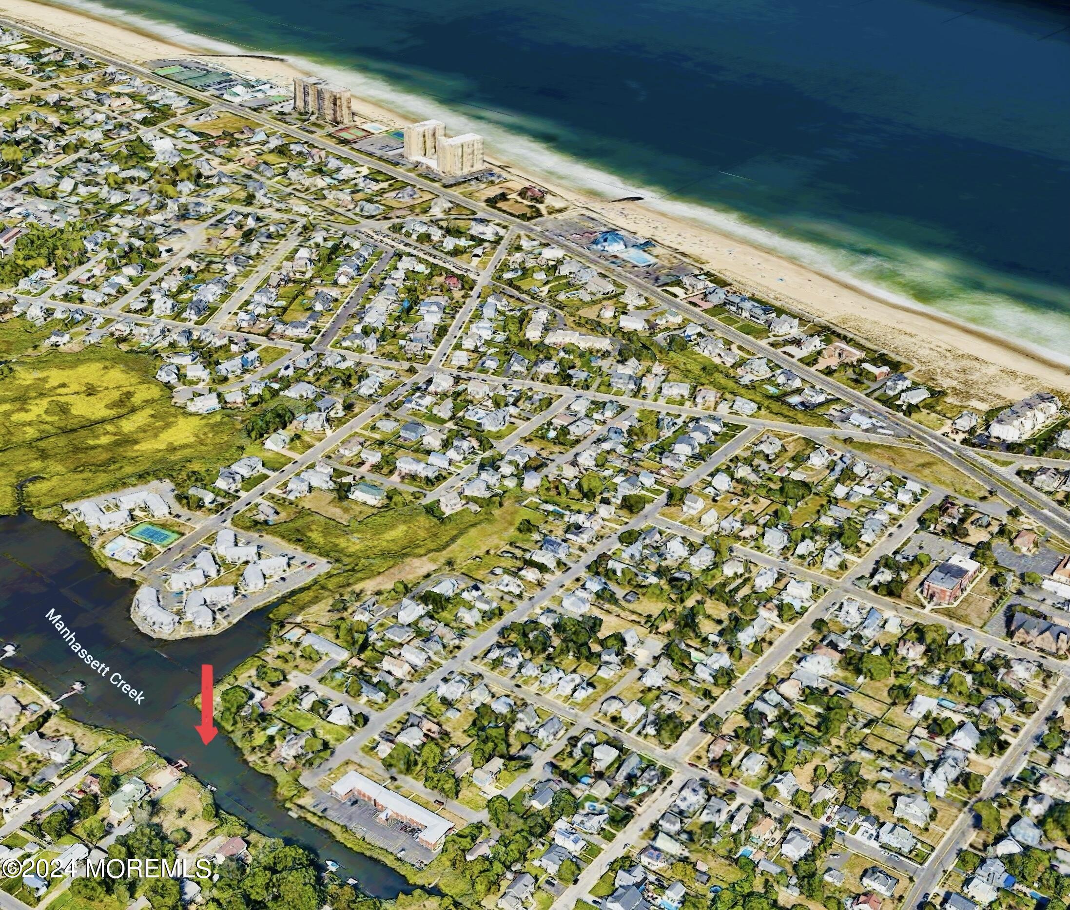 9 Manahassett Park Drive