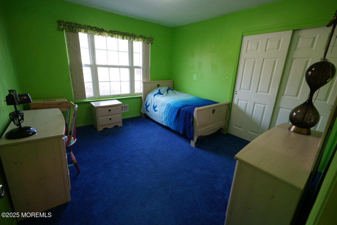 10 Enclosure Drive, Morganville, New Jersey image 15