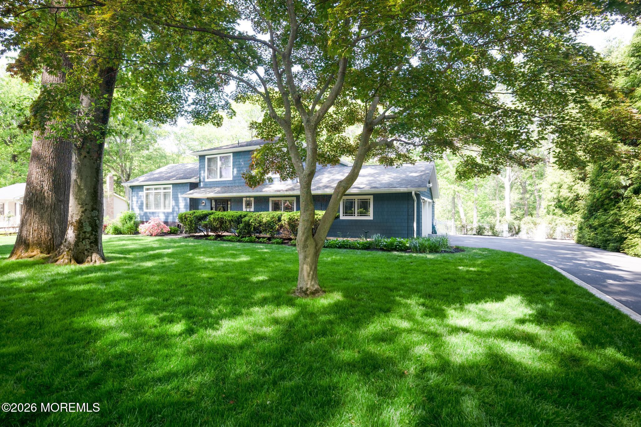 87 Twin Brooks Avenue