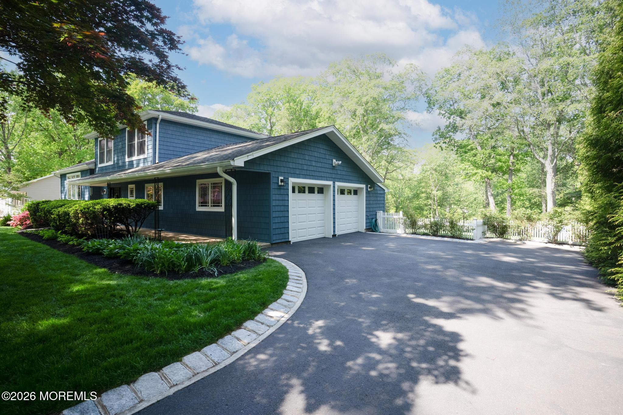 87 Twin Brooks Avenue