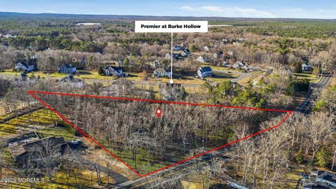 Homes For Sale - 618 Burke Road<br/> Jackson, NJ 08527