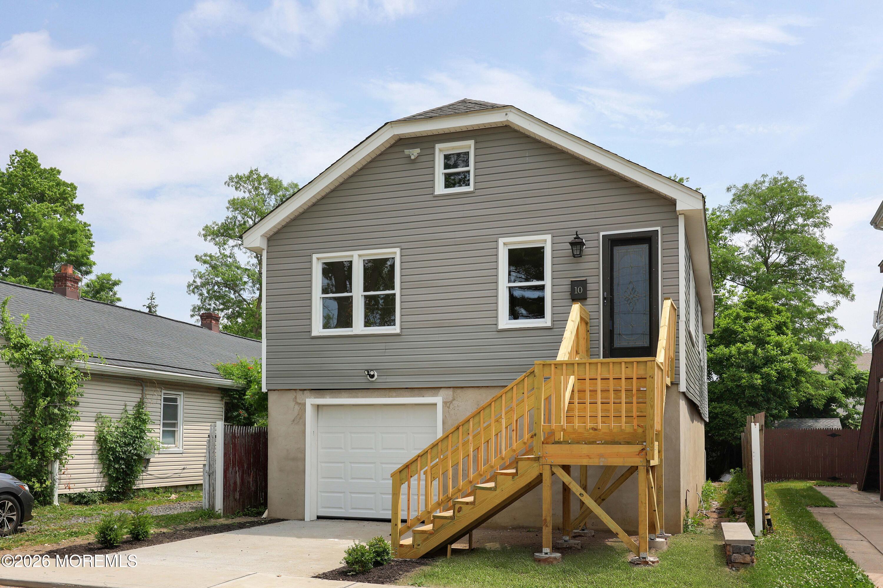 10 Lincoln Court