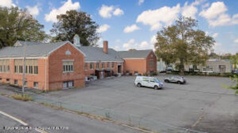 32 Broad Street Freehold NJ 07728