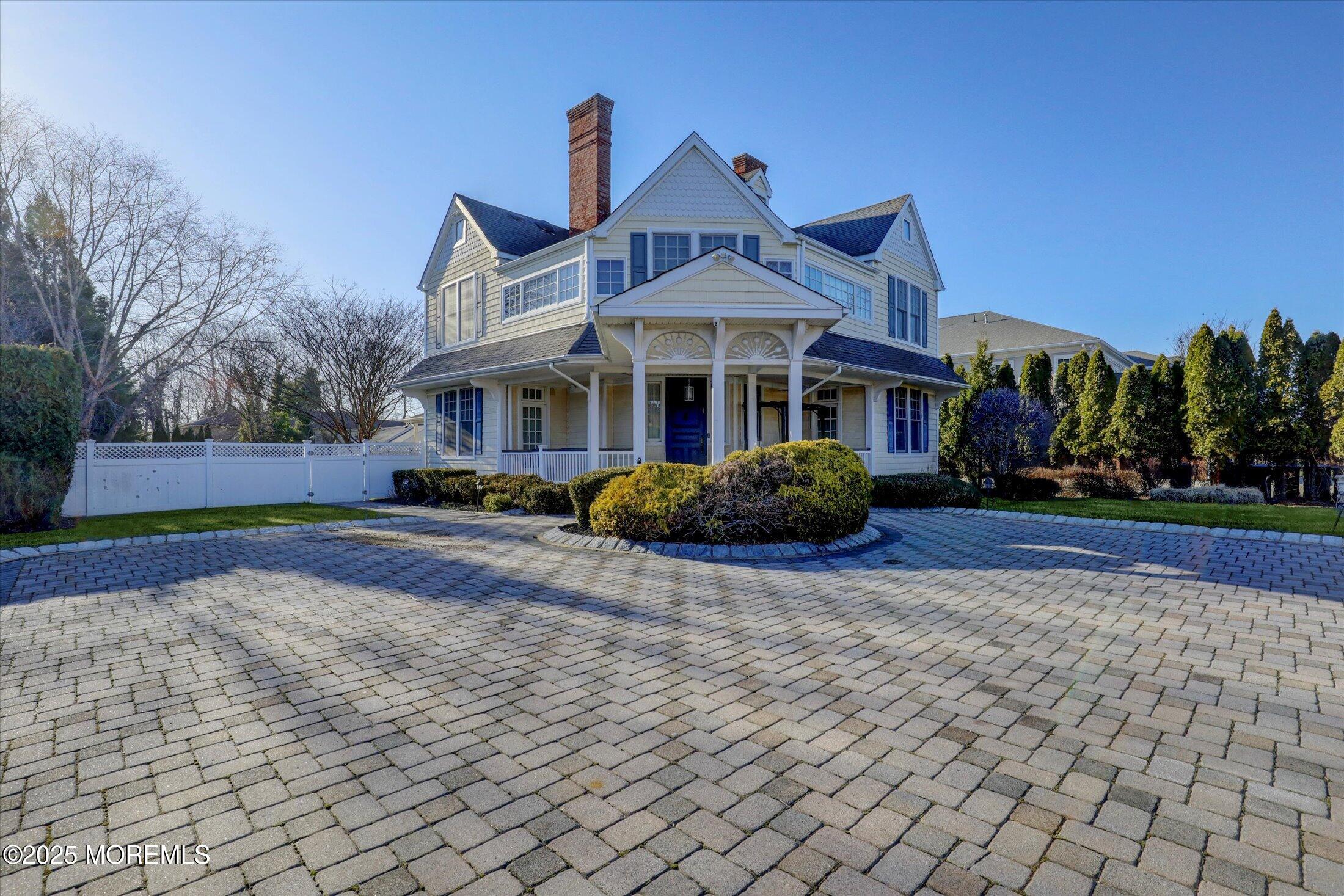 76 Norwood Avenue