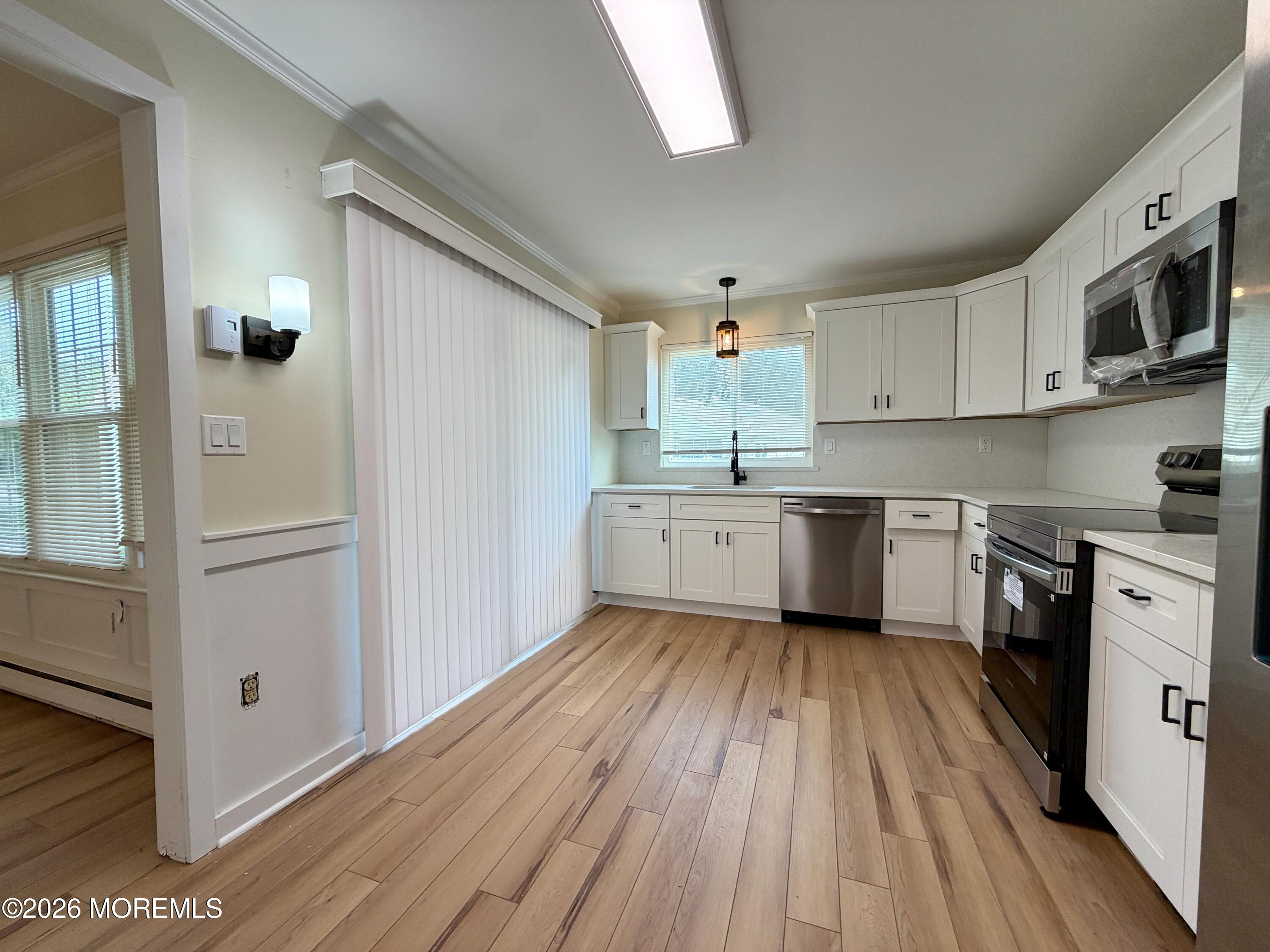 539A Warwick Court