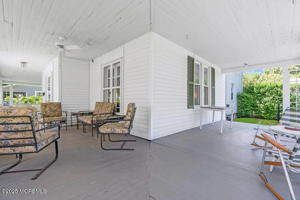 Spring Lake, New Jersey 07762, United States, 6 Bedrooms Bedrooms, ,4 BathroomsBathrooms,Residential,Active,133695