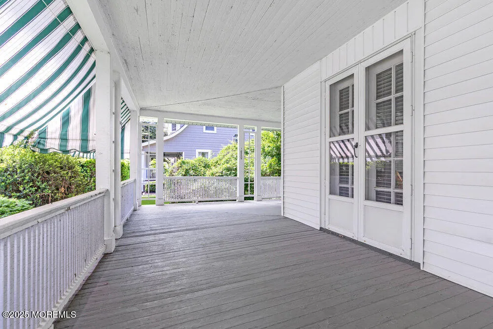 Spring Lake, New Jersey 07762, United States, 6 Bedrooms Bedrooms, ,4 BathroomsBathrooms,Residential,Active,133695