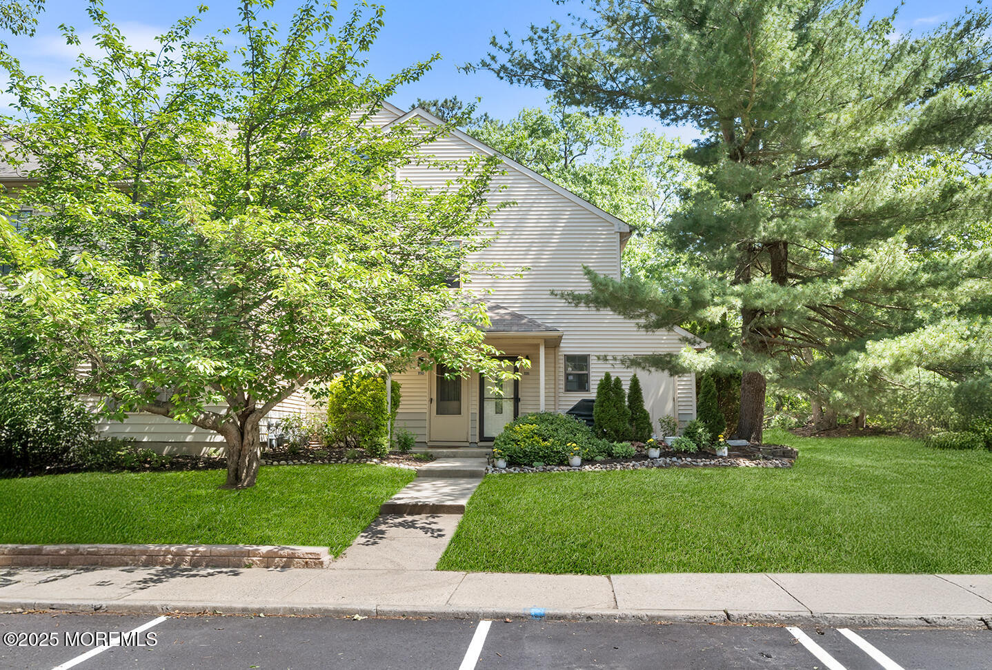 1111 Poppy Place, Jackson, New Jersey image 2