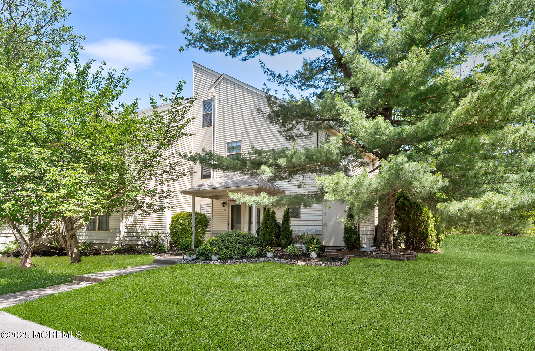 1111 Poppy Place, Jackson, New Jersey image 4