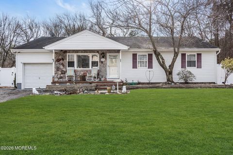Photo of 619 Clairmore Avenue, Lanoka Harbor, NJ 08734 (MLS # 22600001)