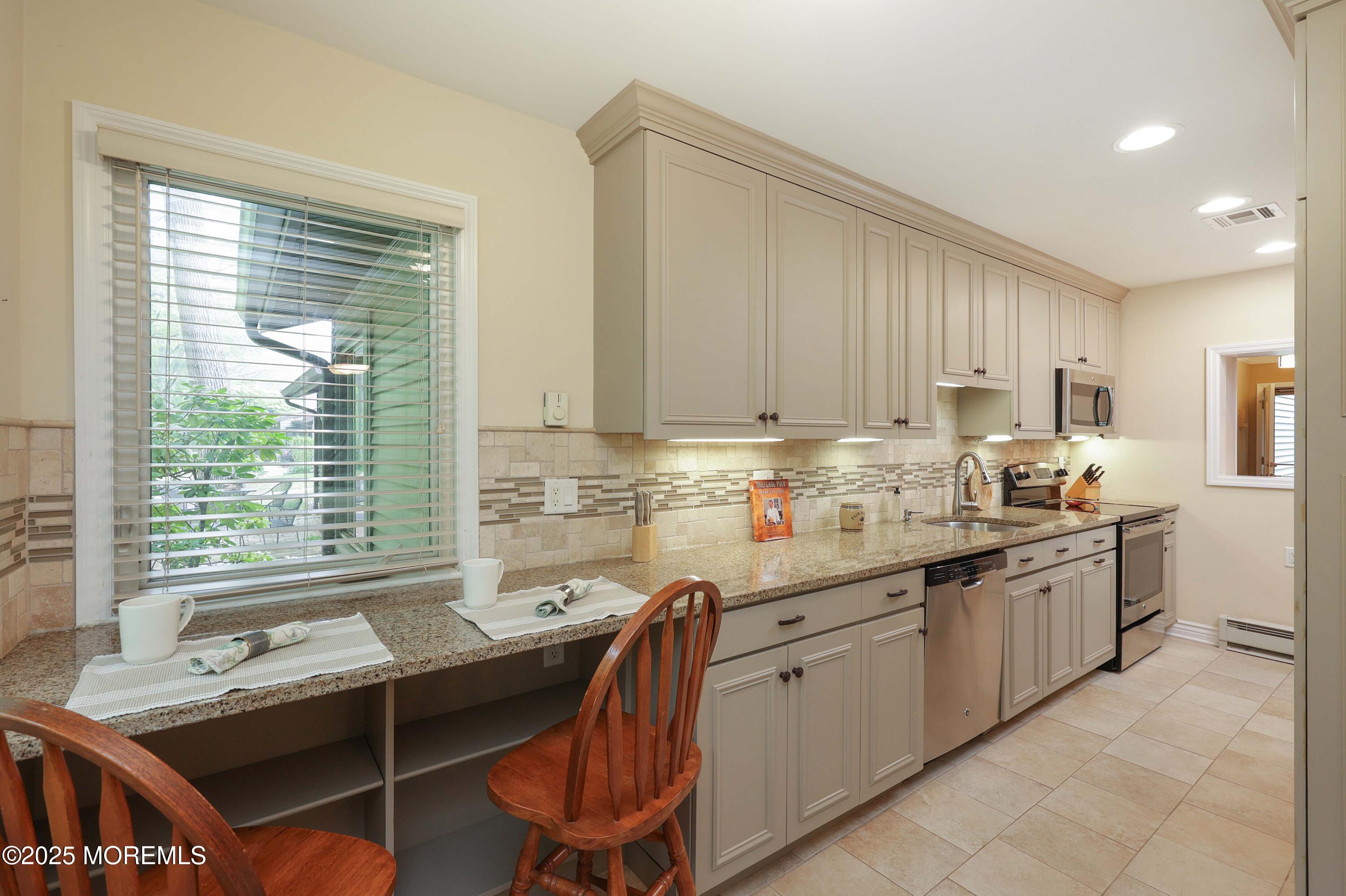 13 Attleboro Court, Red Bank, New Jersey image 13