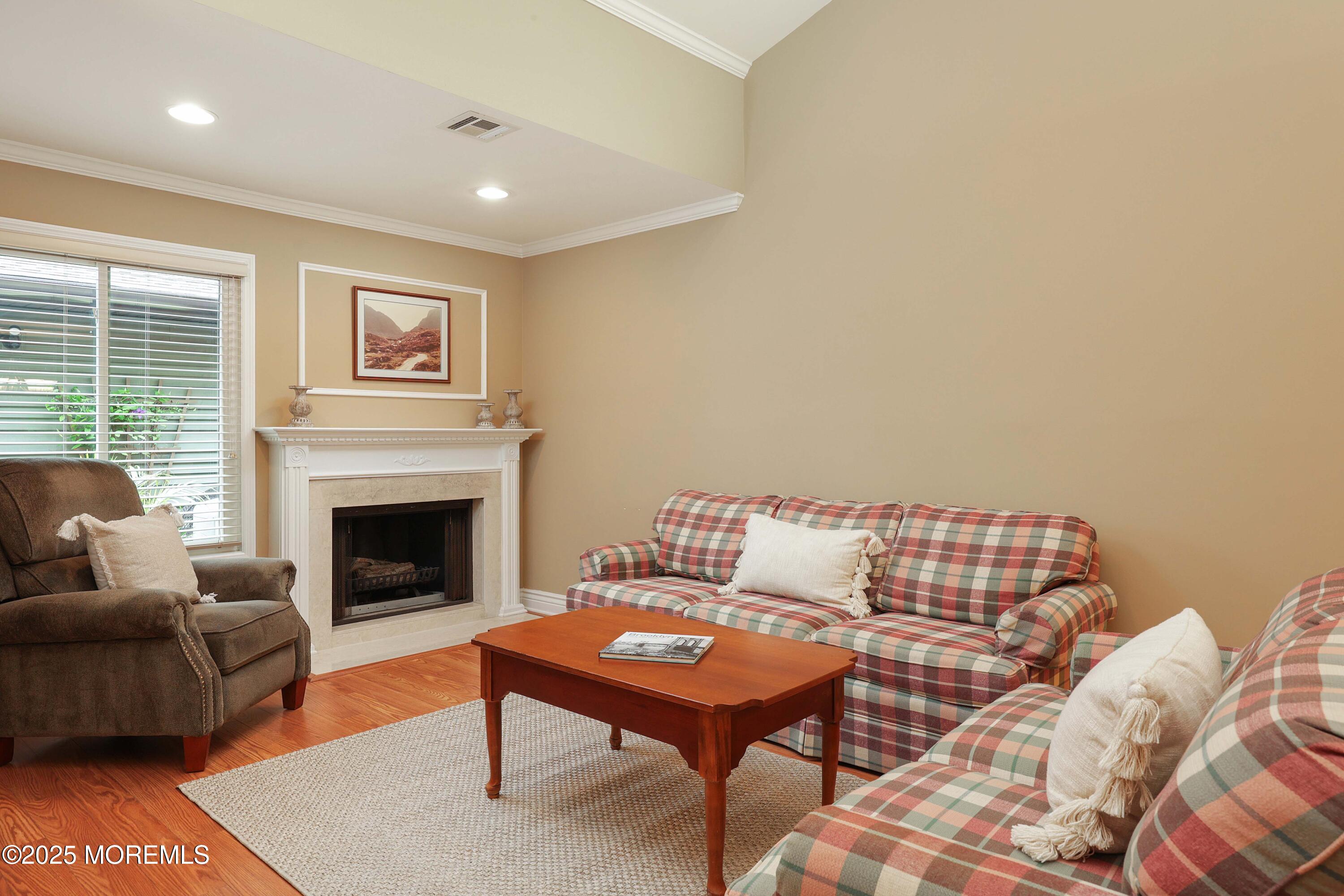 13 Attleboro Court, Red Bank, New Jersey image 8