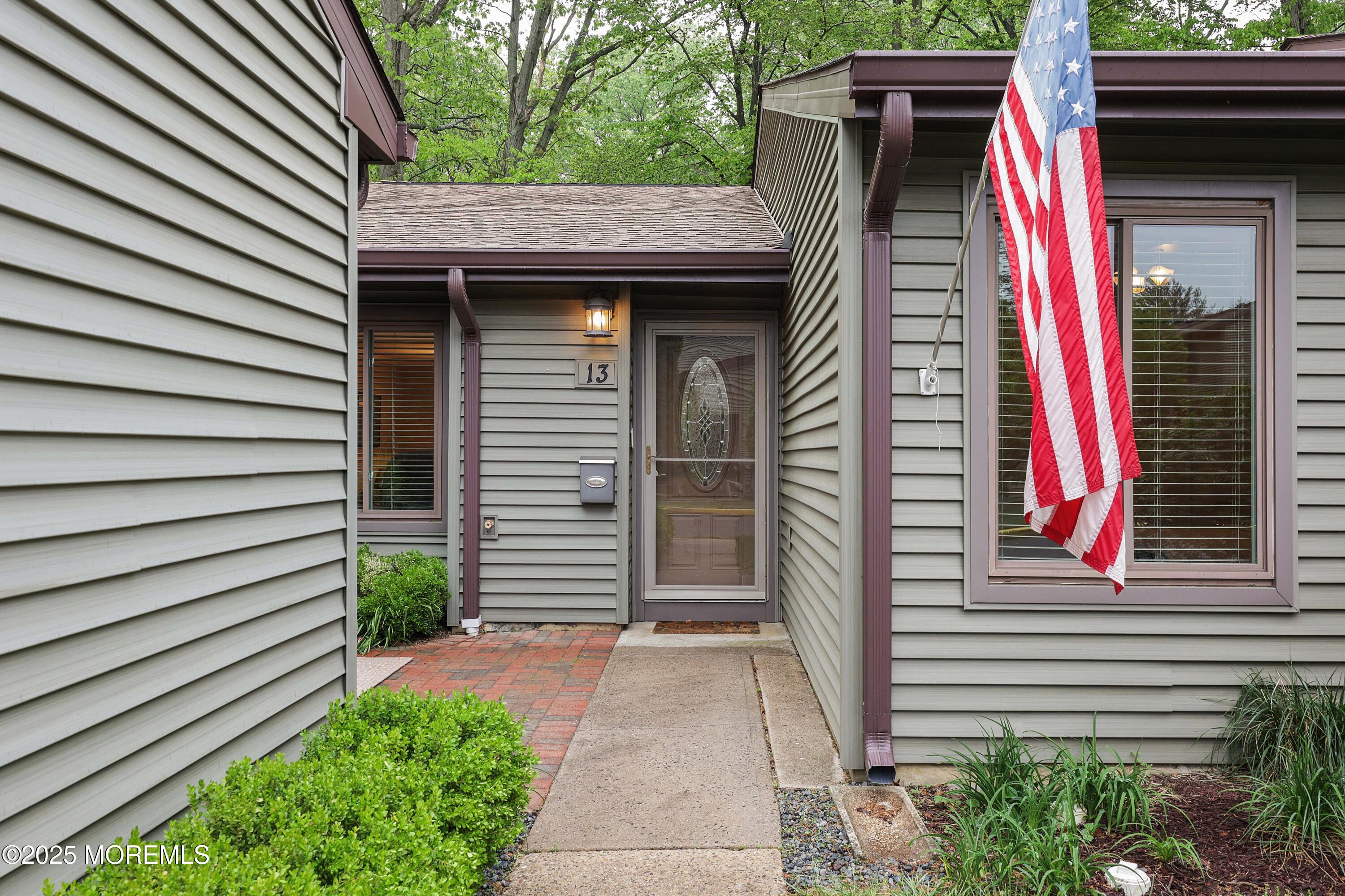 13 Attleboro Court, Red Bank, New Jersey image 2