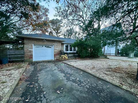 Homes For Rent - 297 Cambourne Drive<br/> Toms River, NJ 08753