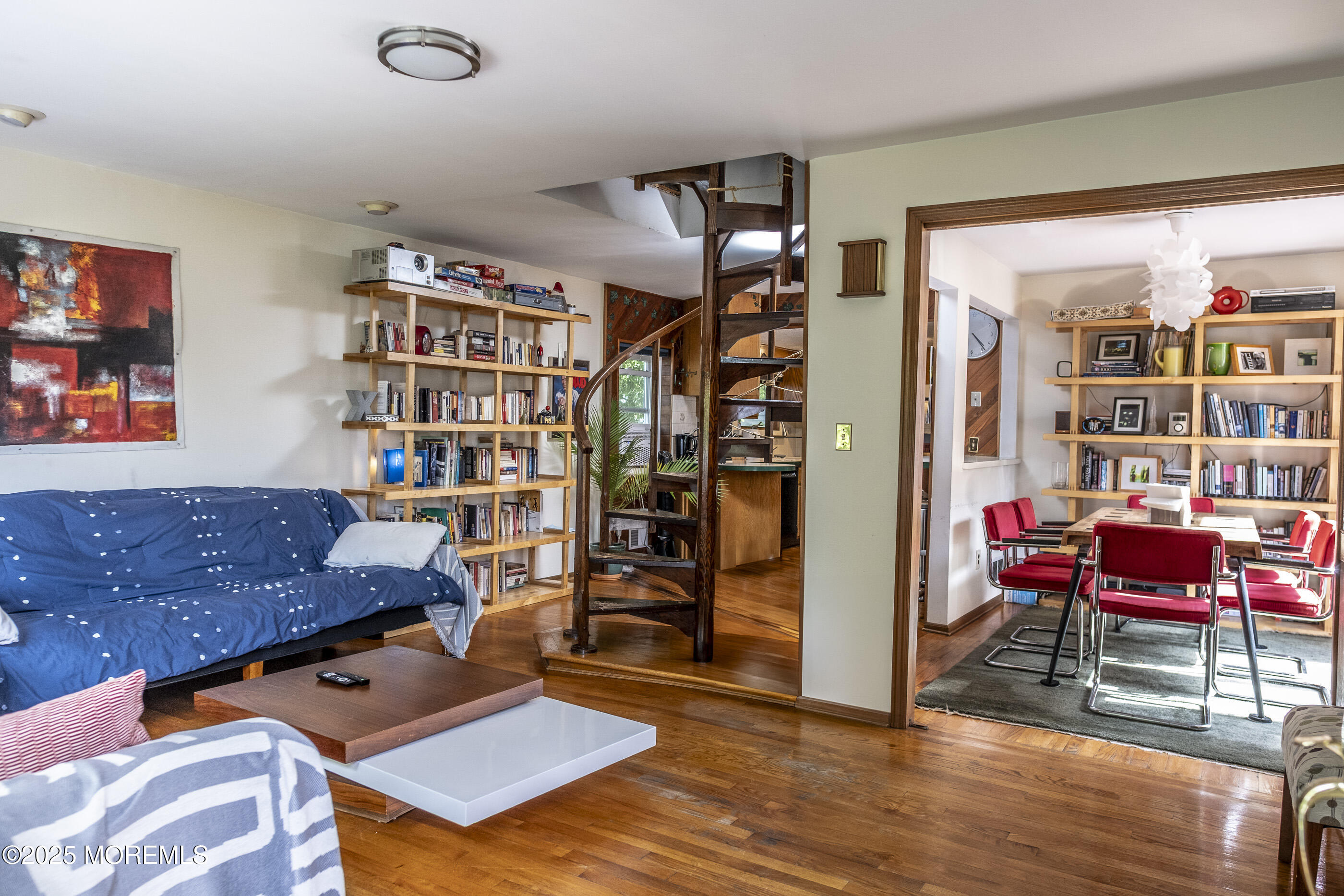 28 Florence Avenue