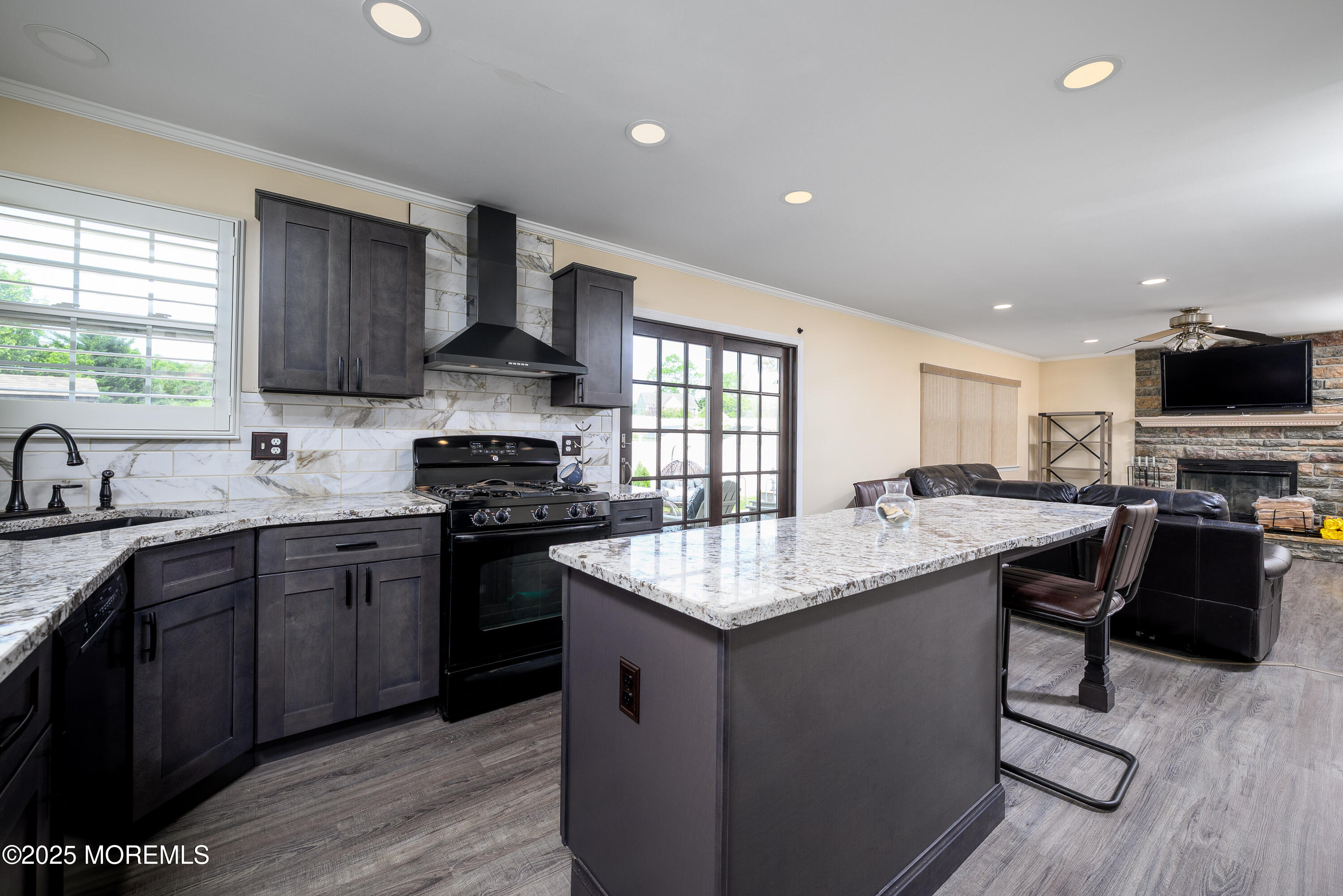 1663 Copperfield Lane, Toms River, New Jersey image 26