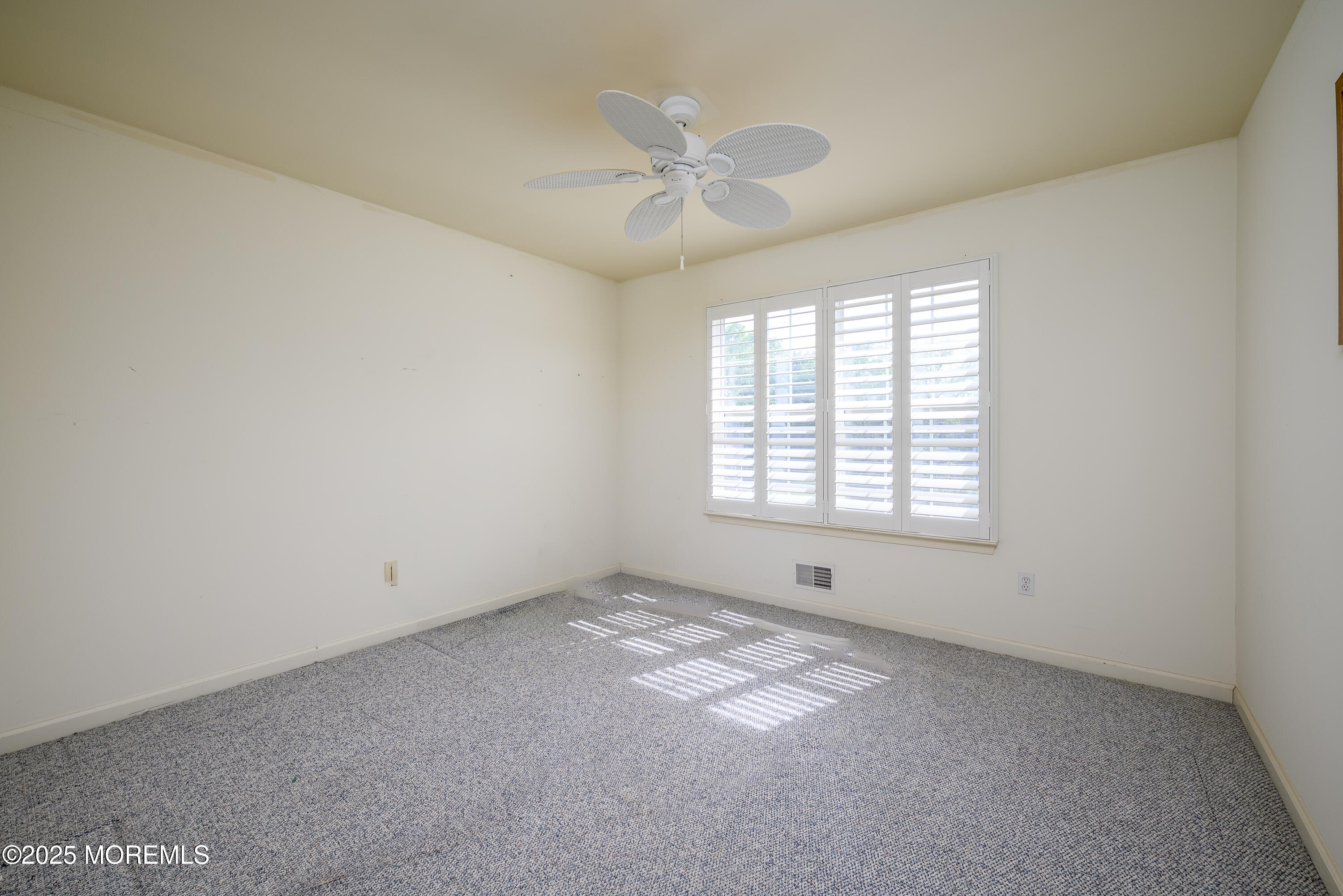 1663 Copperfield Lane, Toms River, New Jersey image 33