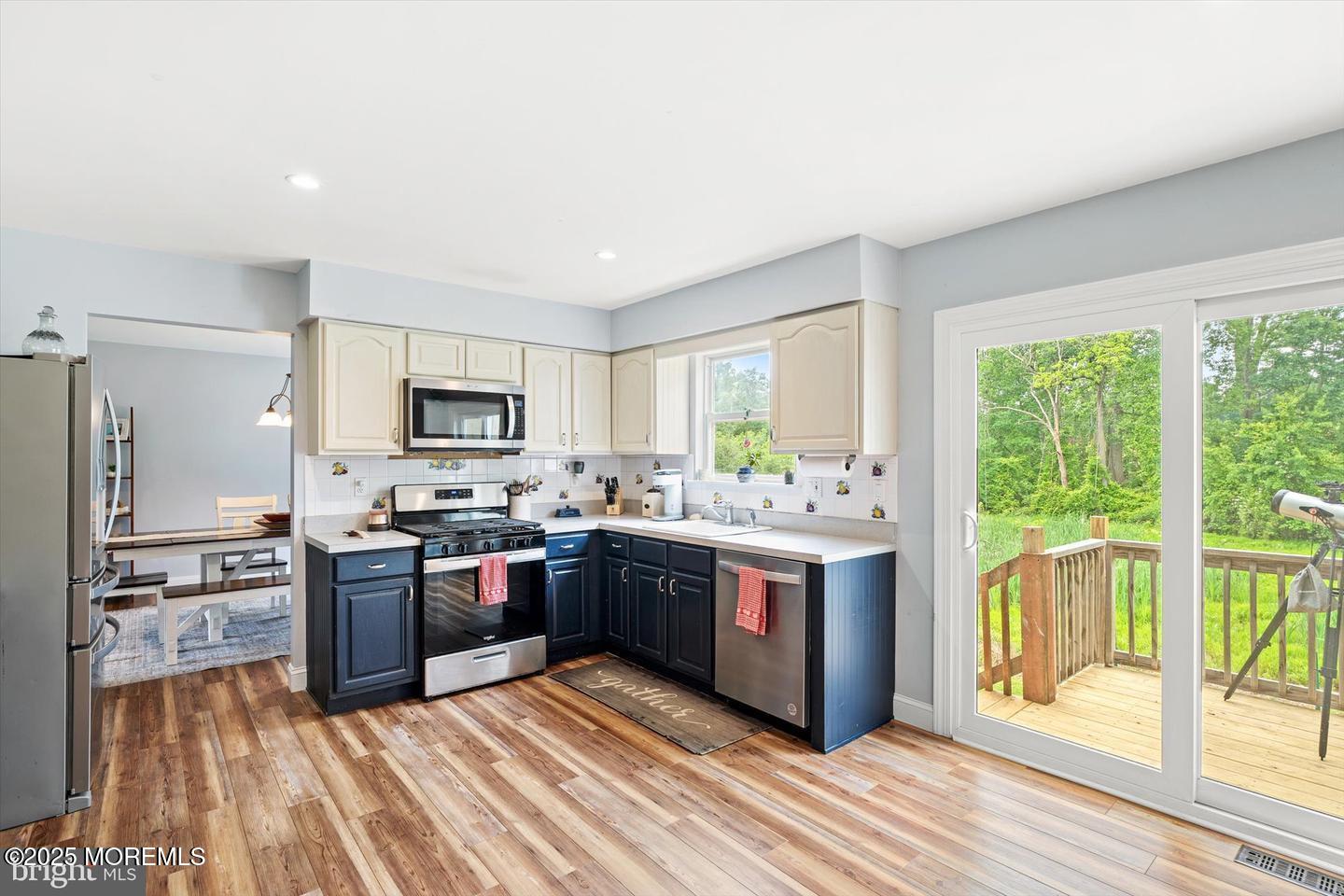 24 Long Acre Drive, Cream Ridge, New Jersey image 8