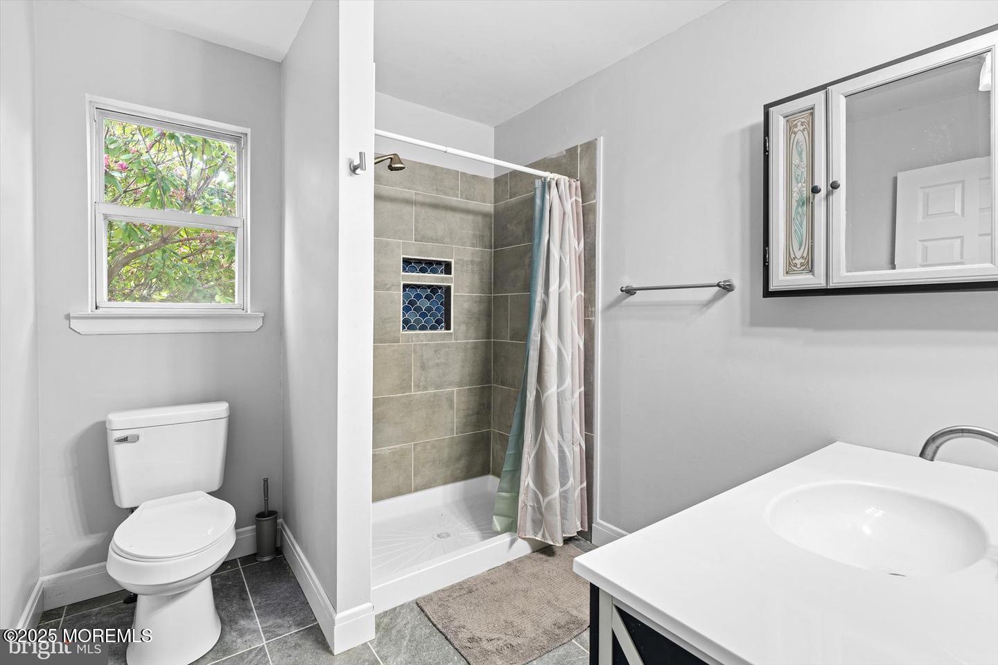 24 Long Acre Drive, Cream Ridge, New Jersey image 13