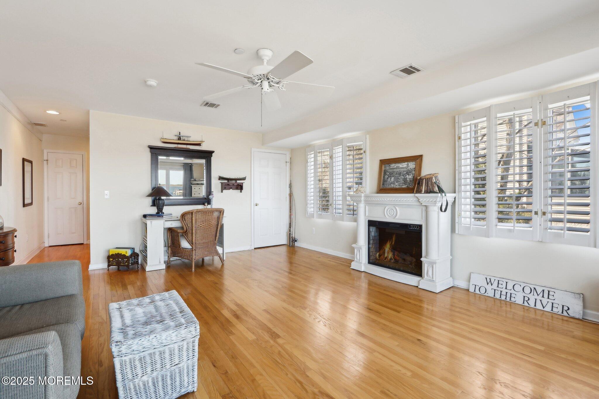 14-6 Beach Boulevard, Highlands, New Jersey image 17