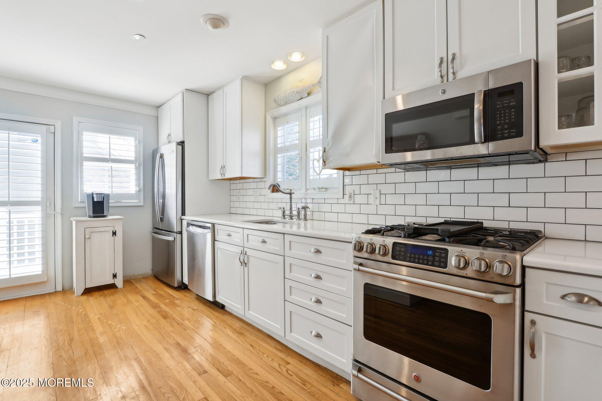 14-6 Beach Boulevard, Highlands, New Jersey image 21
